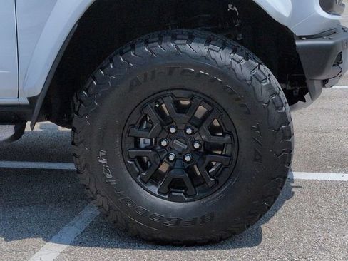 Certified 2026 Ford Bronco Raptor w/ Interior Carbon Fiber Pack AWD/4WD image 11