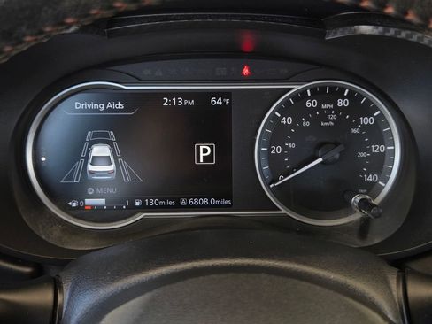 Used 2021 Nissan Versa SR FWD image 23