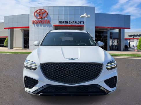 Used 2022 Genesis GV70 3.5T Sport w/ Sport Prestige Package AWD/4WD image 2