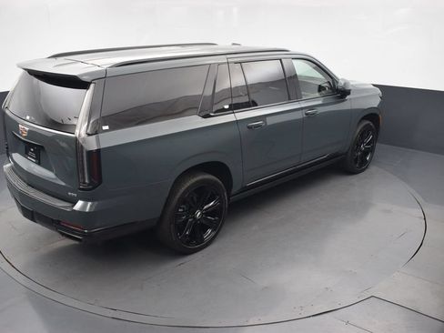 Certified 2026 Cadillac Escalade ESV Sport w/ Touring Package AWD/4WD image 49