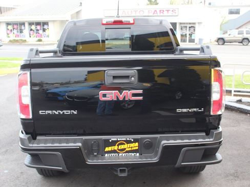 Used 2018 GMC Canyon Denali w/ LPO, Gearon Bar Package image 23