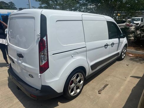 Used 2016 Ford Transit Connect XLT FWD image 2
