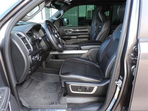 Used 2022 RAM 1500 Laramie w/ Sport Appearance Package image 16