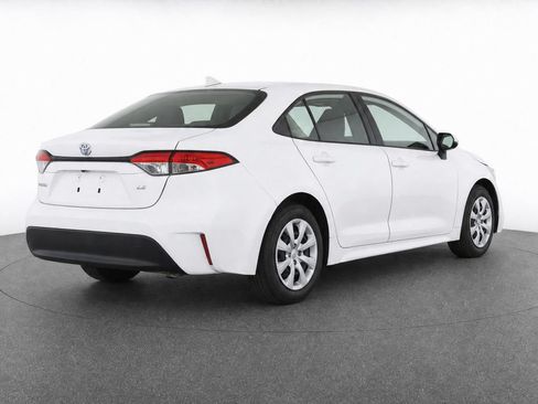 Certified 2023 Toyota Corolla LE w/ Carpet Mat Package (TMS) FWD image 5