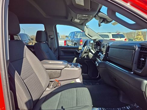 Used 2023 GMC Sierra 1500 Elevation image 18