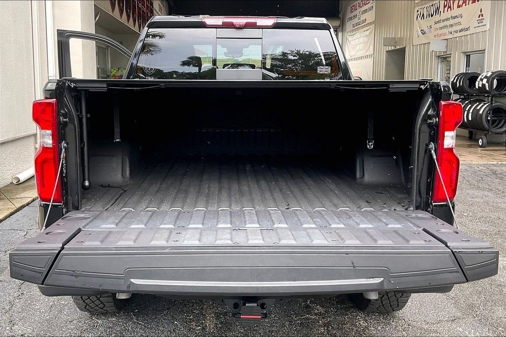 Used 2024 Chevrolet Silverado 1500 ZR2 w/ ZR2 Bison Edition AWD/4WD image 19