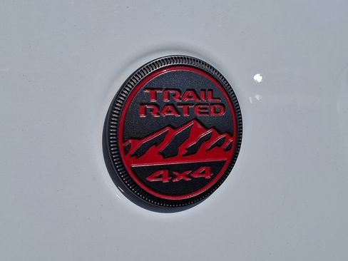Used 2025 Jeep Wrangler Unlimited Rubicon AWD/4WD image 30