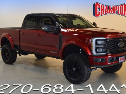 New 2026 Ford F250 Lariat w/ Black Appearance Package