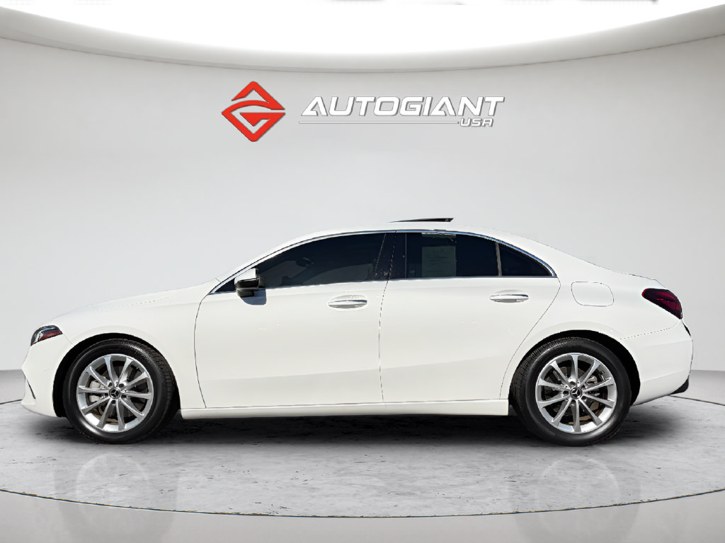 Used 2021 Mercedes-Benz A 220 image 3