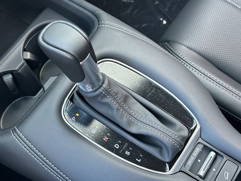 New 2026 Honda HR-V EX-L image 44