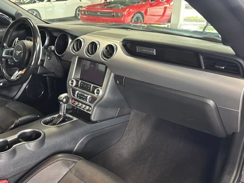Used 2021 Ford Mustang GT Premium w/ Ford Safe & Smart Package RWD image 9