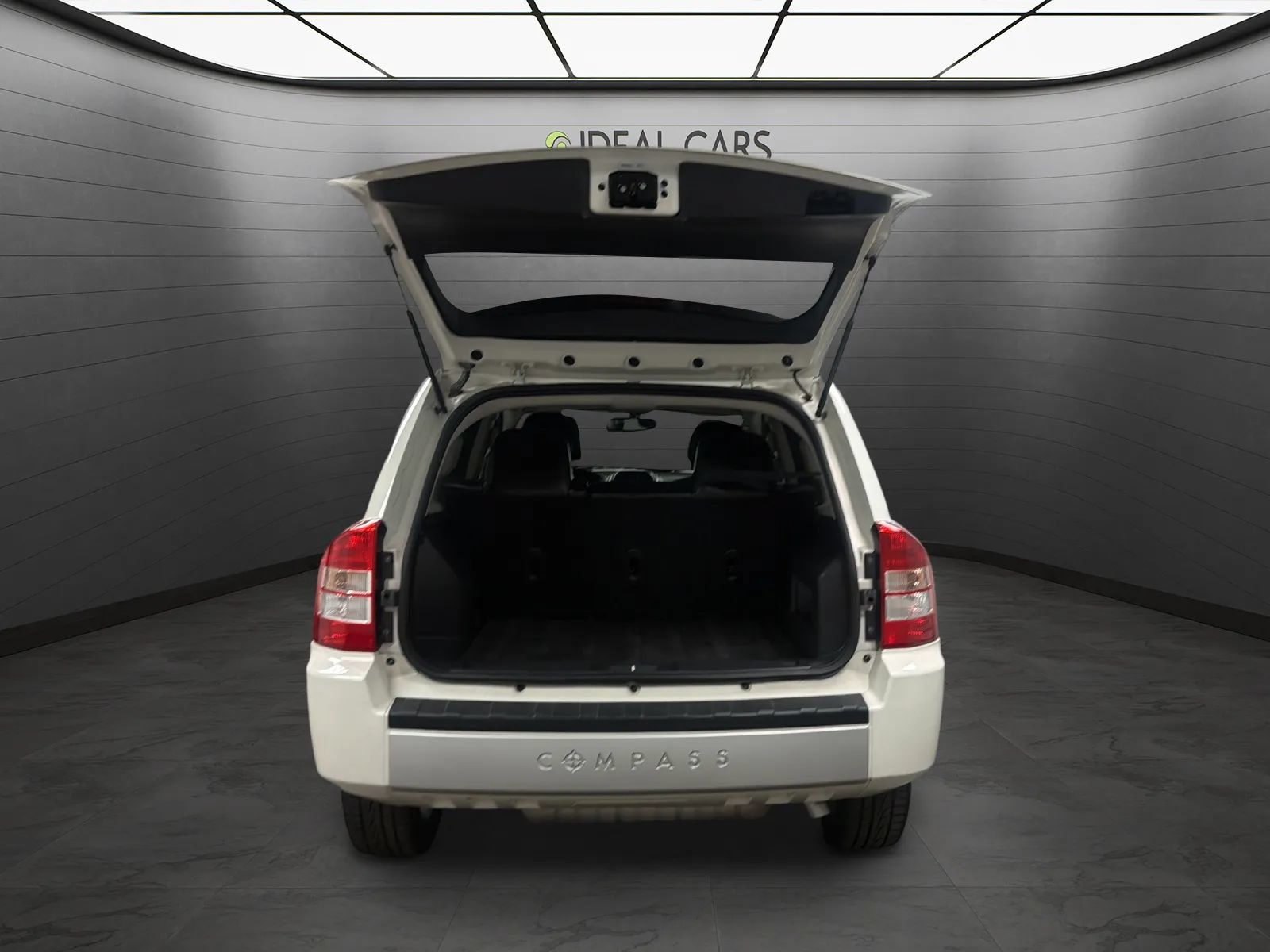 Used 2010 Jeep Compass Limited FWD image 18