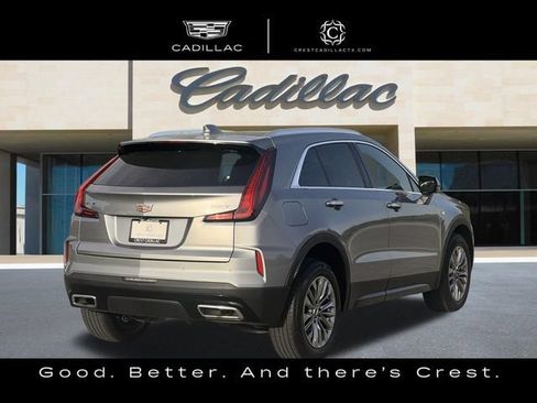 Certified 2025 Cadillac XT4 Premium Luxury FWD image 3