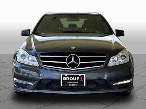 Used 2014 Mercedes-Benz C 250 Sedan image 4