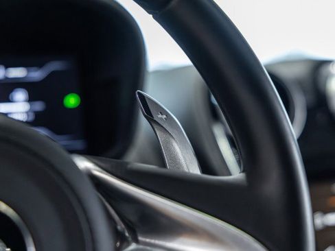 Used 2023 McLaren GT RWD image 45