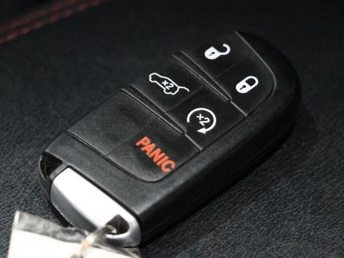 Used 2023 Dodge Durango R/T AWD/4WD image 41