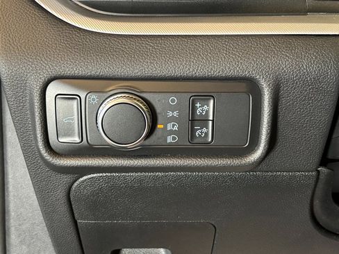 Used 2020 Ford Explorer XLT w/ Class III Trailer Tow Package image 18