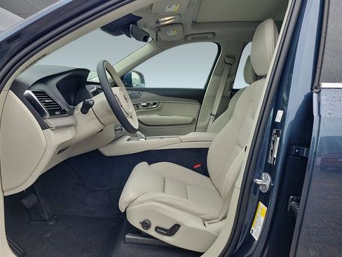 New 2024 Volvo XC90 T8 Ultimate w/ Protection Package Premier image 4