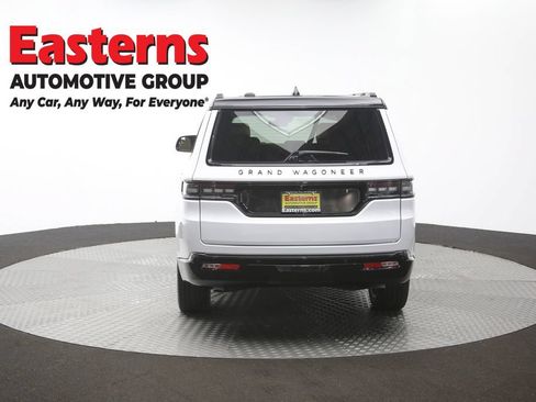 Used 2025 Jeep Grand Wagoneer Series III w/ Rear Seat Video Group 1 AWD/4WD image 43