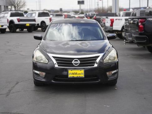 Used 2015 Nissan Altima 2.5 S image 3