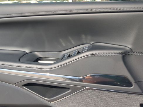 New 2025 Lincoln Navigator L Reserve w/ Jet Appearance Package image 12