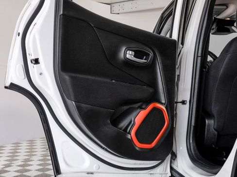 Used 2018 Jeep Renegade Sport w/ Power & Air Group AWD/4WD image 41