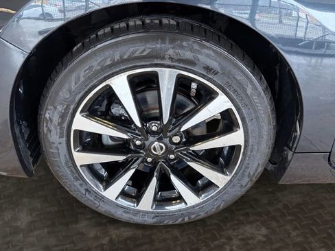 Used 2018 Nissan Altima 2.5 SV image 31