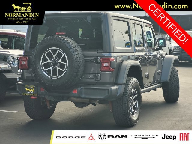 Certified 2025 Jeep Wrangler Unlimited Rubicon w/ Convenience Group AWD/4WD image 3