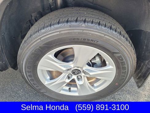 Used 2024 Toyota RAV4 XLE image 26