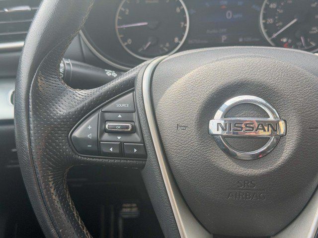 Used 2019 Nissan Maxima 3.5 SL w/ Floor Mat Group FWD image 9