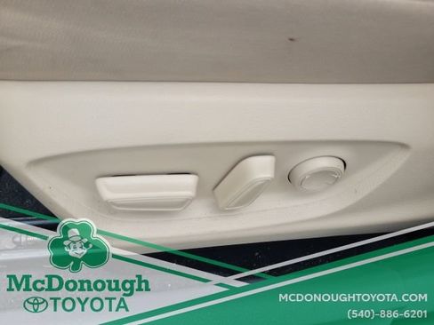 Used 2024 Toyota Camry LE w/ Convenience Package FWD image 4