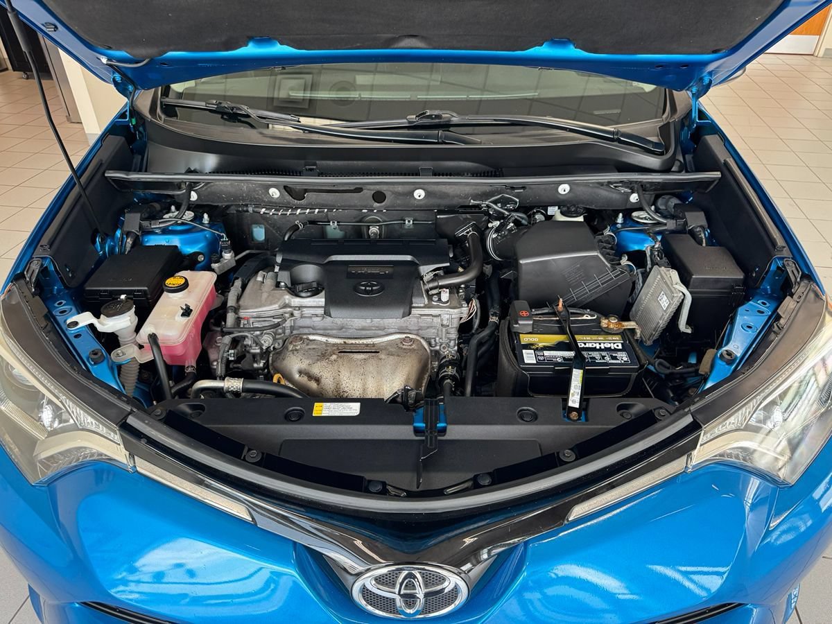 Used 2016 Toyota RAV4 XLE AWD/4WD image 65