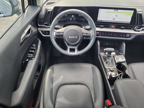 Used 2023 Kia Sportage EX FWD image 13