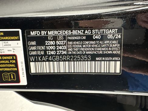 Used 2024 Mercedes-Benz C 300 Sedan image 18