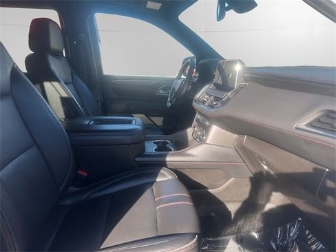 Used 2021 Chevrolet Tahoe RST w/ Luxury Package image 15