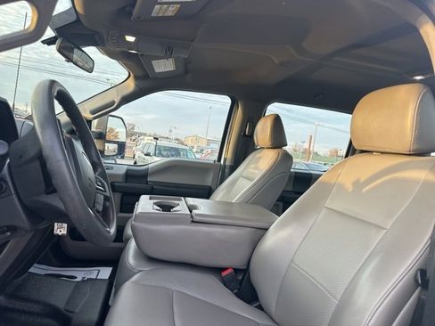 Used 2022 Ford F250 XL w/ STX Appearance Package image 34