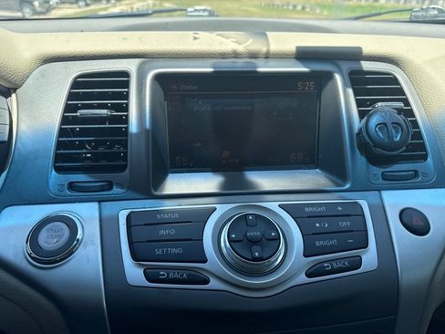 Used 2014 Nissan Murano SV FWD image 11