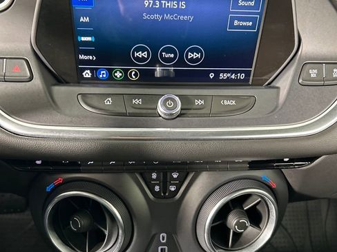 Used 2020 Chevrolet Blazer LT image 13