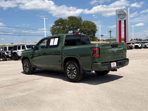 Used 2024 Nissan Frontier SL w/ Technology Package RWD image 6