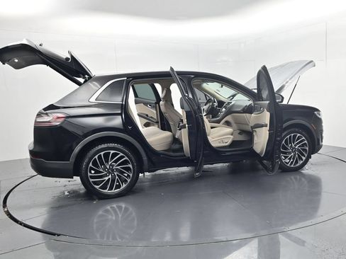 Used 2020 Lincoln Nautilus Reserve AWD/4WD image 82