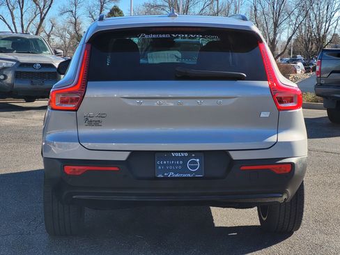 Certified 2023 Volvo XC40 Recharge Plus image 7