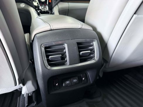 Used 2020 Acura RDX AWD w/ Advance Package image 17