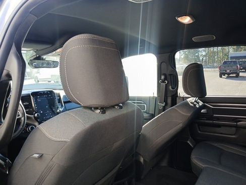 Used 2024 RAM 2500 Big Horn w/ Sport Appearance Package image 23