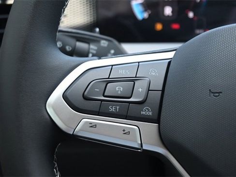 New 2025 Volkswagen Tiguan S image 10