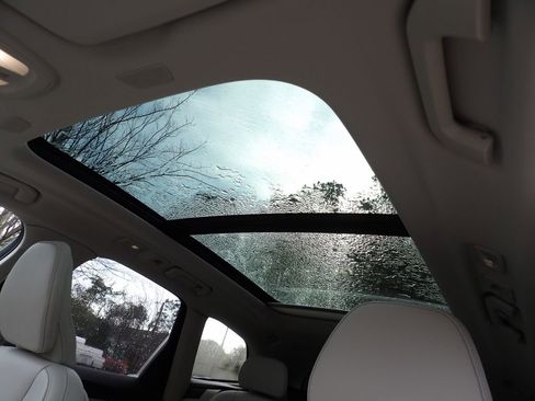 New 2026 Volvo XC60 B5 Ultra w/ Protection Package Premier image 15