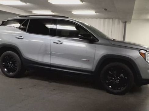 Certified 2024 GMC Terrain AT4 w/ Infotainment Package II AWD/4WD image 9