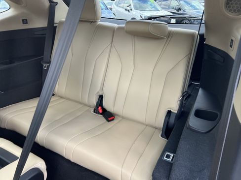 Used 2022 Acura MDX SH-AWD w/ Advance Package image 26