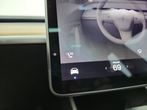 Used 2019 Tesla Model 3 Standard Range Plus RWD image 21