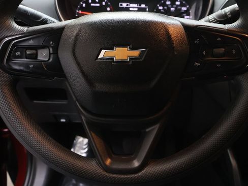 Used 2022 Chevrolet TrailBlazer LT w/ Convenience Package FWD image 17