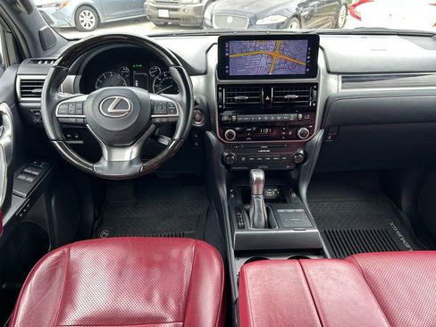 Used 2023 Lexus GX 460 Luxury w/ Sport Design Package AWD/4WD image 19